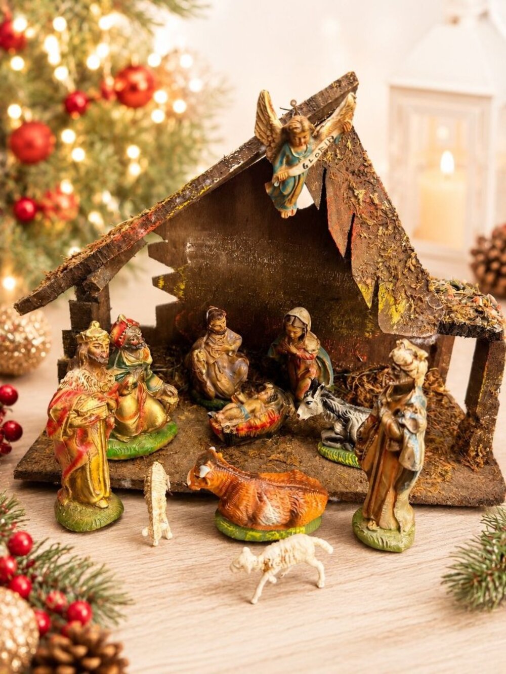 Vintage Italian Nativity Set 12 Pieces Including Creche 4" Scale Italy
